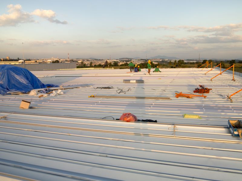 Local Commercial Roof Installation pros at work